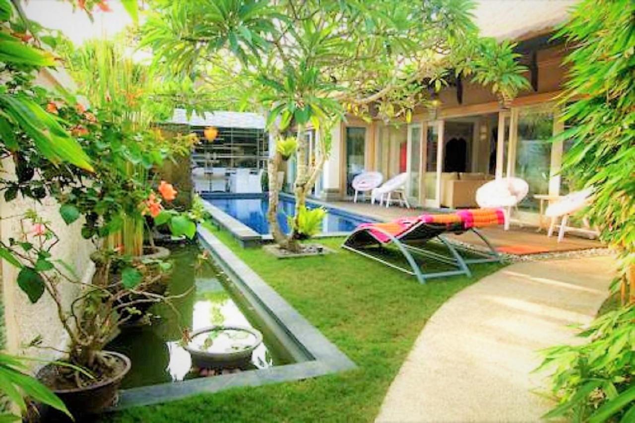 Bamboo Moon Villas Sanur  Exterior photo